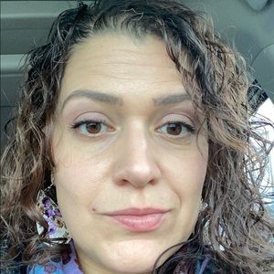 Meet your Posher, Rose